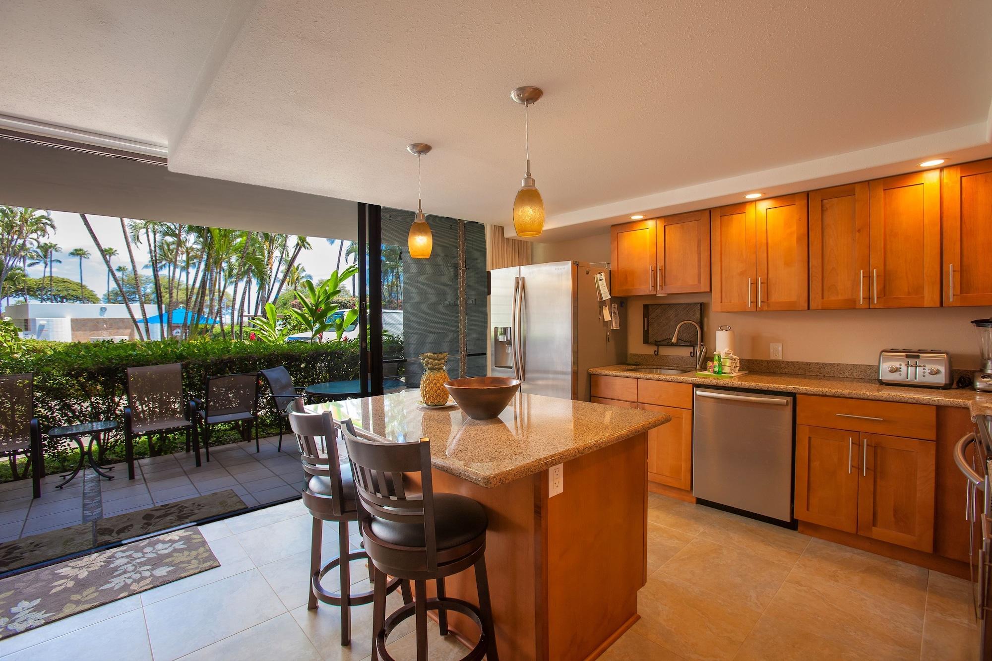Maui Parkshore By Maui Condo And Home Уэйлея Экстерьер фото