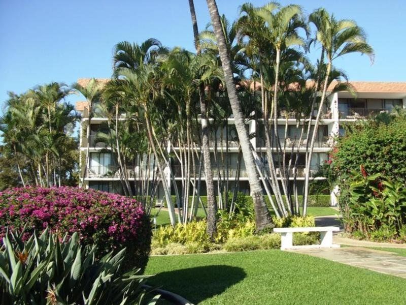 Maui Parkshore By Maui Condo And Home Уэйлея Экстерьер фото